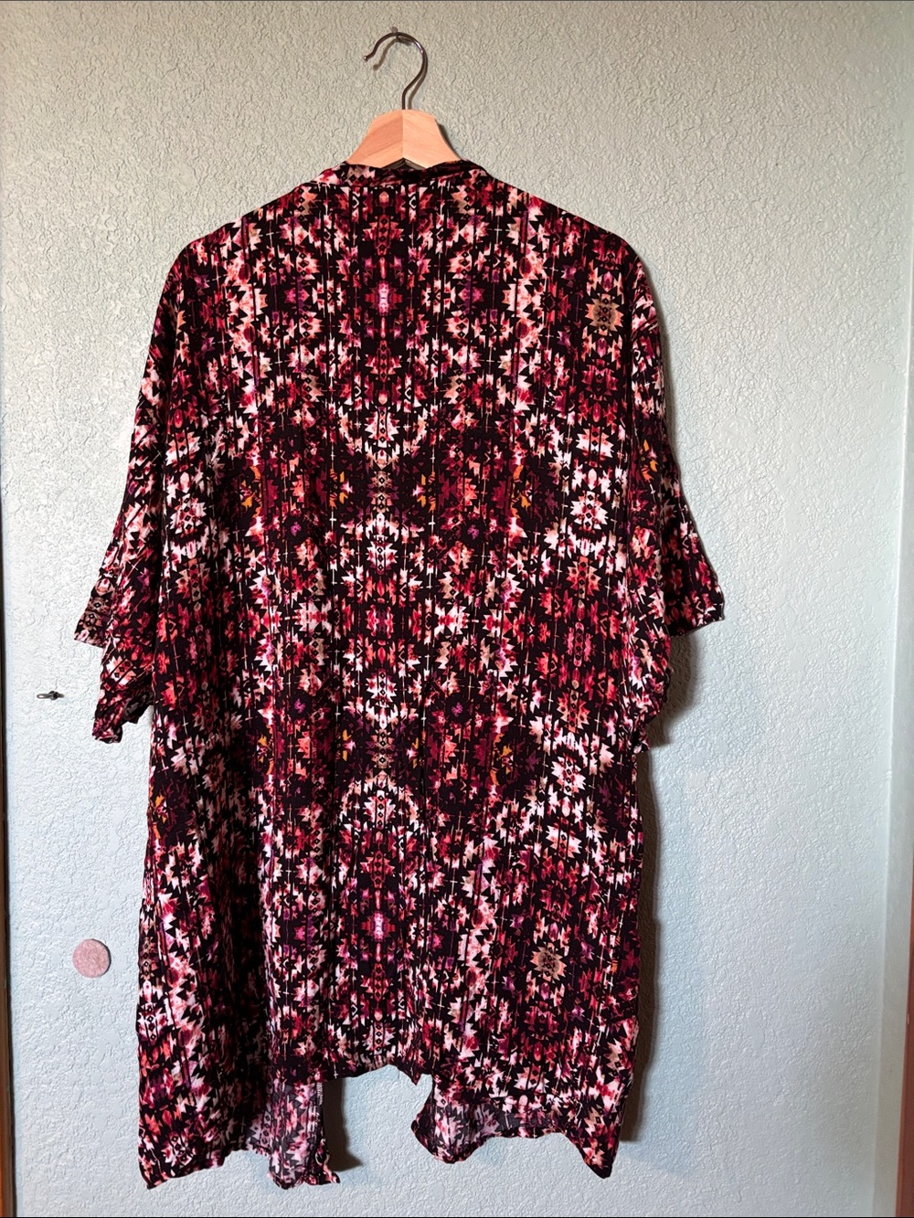 Pinkblush Open-Front Pink & Black Geometric Rayon Robe Women’s Small - Picture 4 of 6